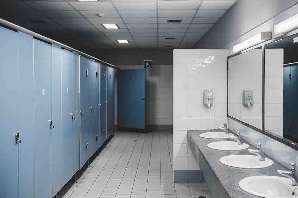<!--StartFragment-->Public restroom cleaning<!--EndFragment-->